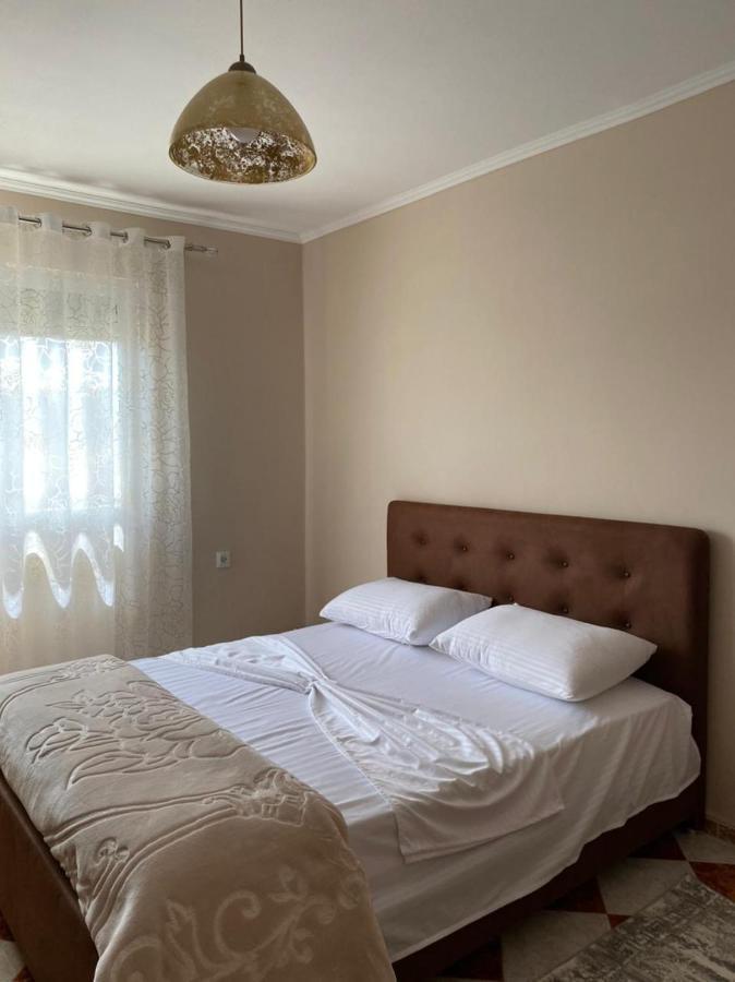 Dibra'S Apartment Shkodër Екстериор снимка
