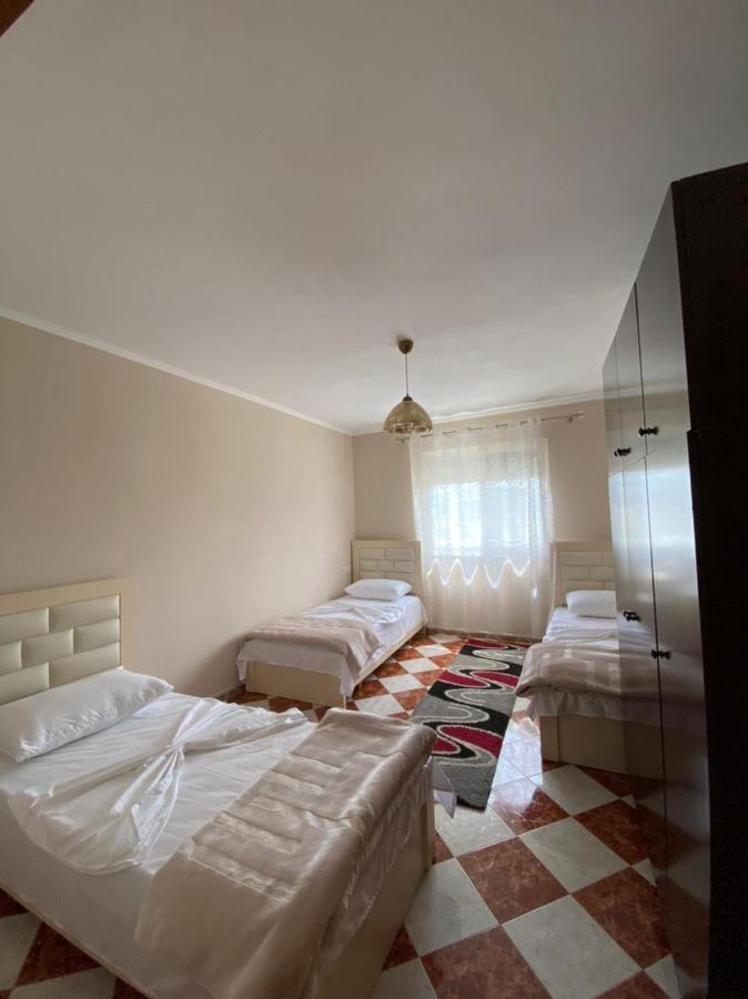 Dibra'S Apartment Shkodër Екстериор снимка